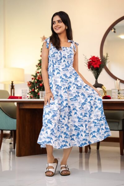 Scarlet tie-up dress