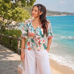 ISLAND BLOOM TIE FRONT TOP